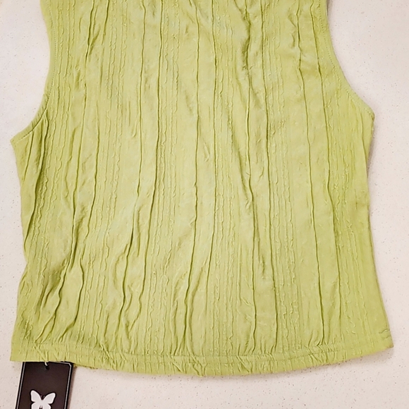 Lovvon Lime Green Sleeveless Top - Picture 2 of 2